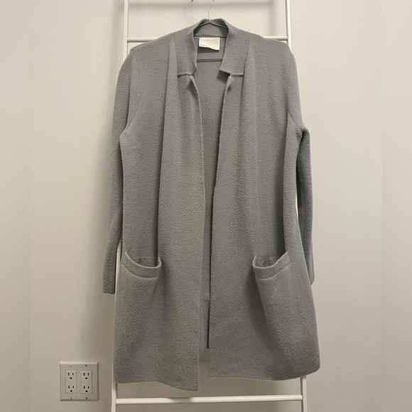 Giordano Ladies Sweaters - Brand new super soft thick grey cardigan S-M size